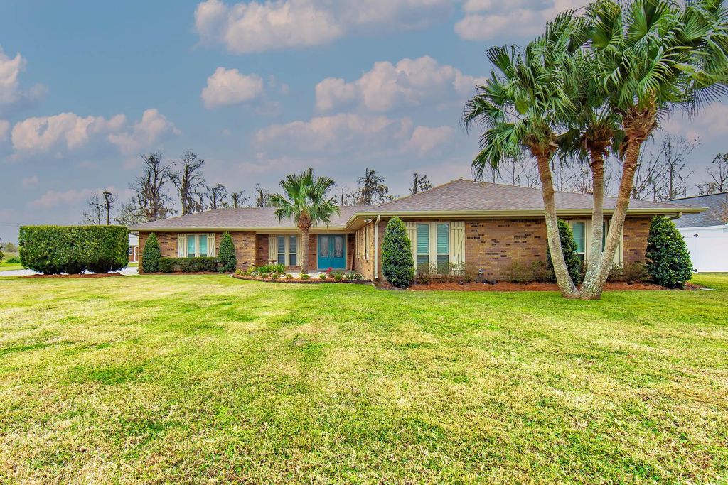 602 Terre Haute Place, Houma, LA 70364