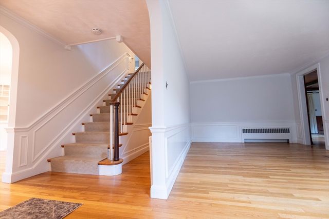 195 Dover Rd, Westwood, MA 02090