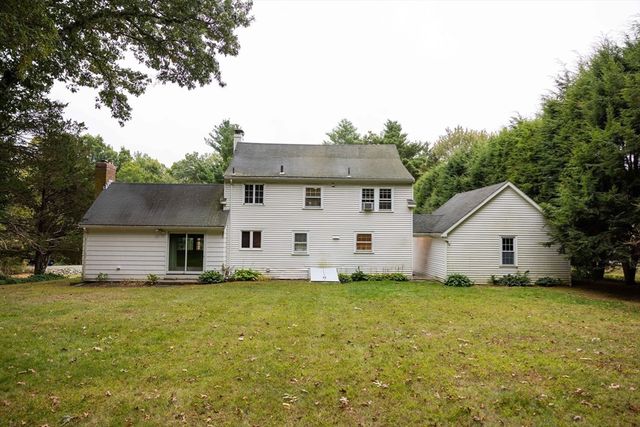 195 Dover Rd, Westwood, MA 02090