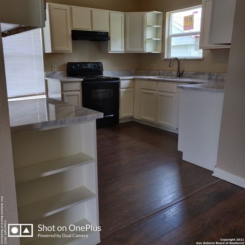 215 bradford, San Antonio, TX 78228