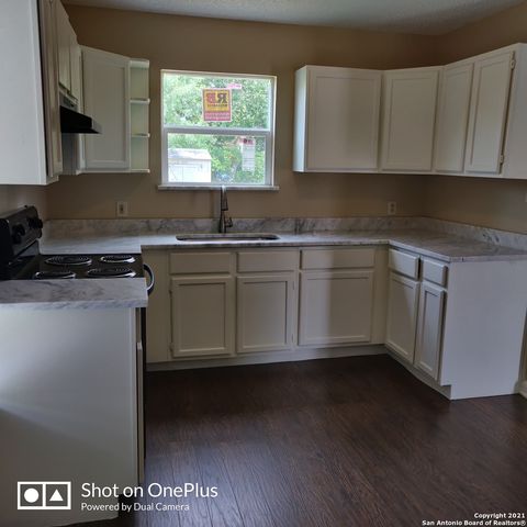 215 bradford, San Antonio, TX 78228