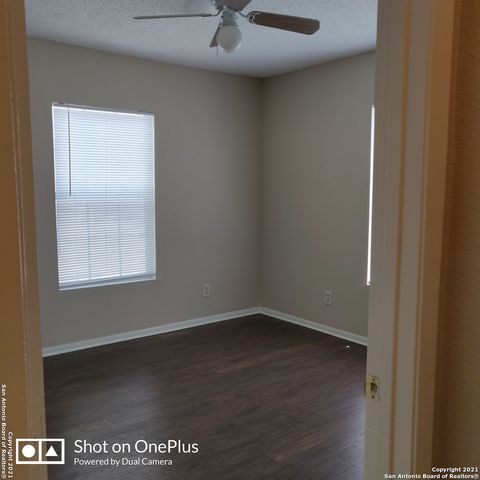 215 bradford, San Antonio, TX 78228