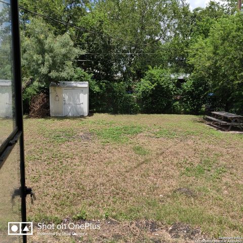 215 bradford, San Antonio, TX 78228