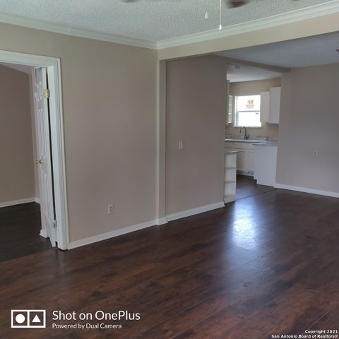 215 bradford, San Antonio, TX 78228