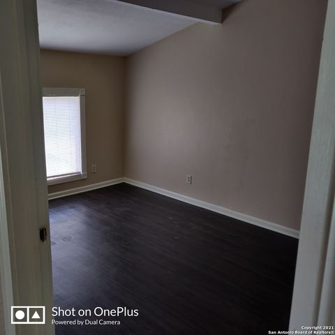 215 bradford, San Antonio, TX 78228