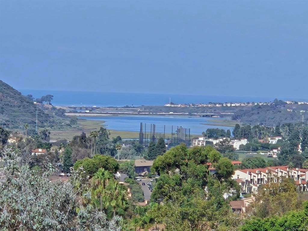 7408 Cadencia ST., Carlsbad, CA 92009 — exterior