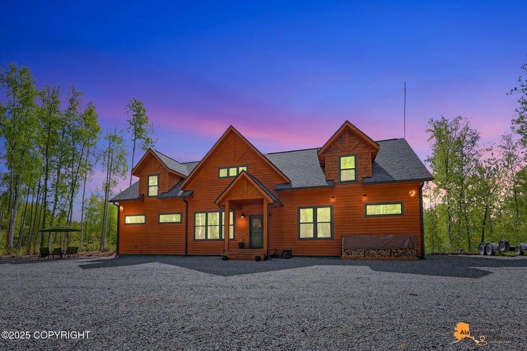 52130 S Golden Eagle Drive, Willow, AK 99688