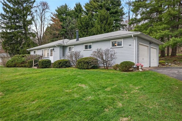 1461 Lynnwood Dr, Hermitage, PA 16148