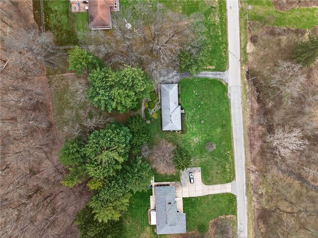 1461 Lynnwood Dr, Hermitage, PA 16148