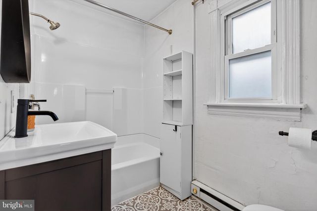 742 E FULTON ST, Lancaster, PA 17602