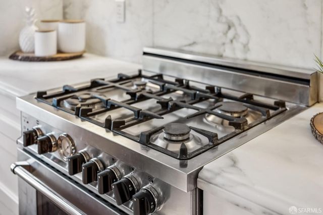 504 Cole Street, San Francisco, CA 94117