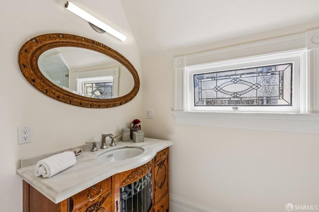 504 Cole Street, San Francisco, CA 94117