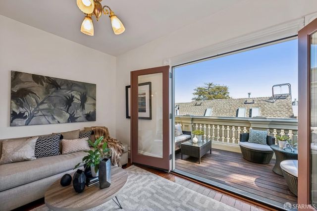 504 Cole Street, San Francisco, CA 94117