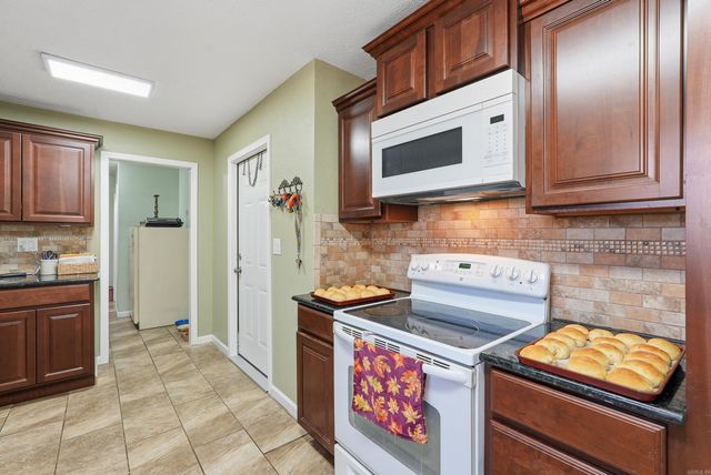 4 Belair Drive, Conway, AR 72034