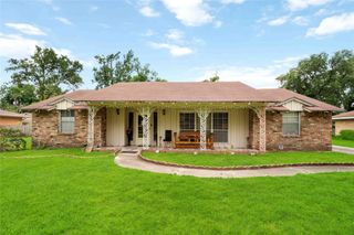 408 Rolling Wood Road, Baytown, TX 77520