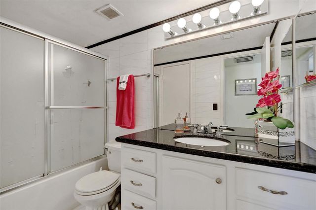 1051 Hillsboro Mile 307e, Hillsboro Beach, FL 33062