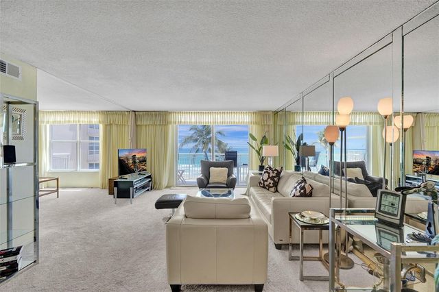 1051 Hillsboro Mile 307e, Hillsboro Beach, FL 33062