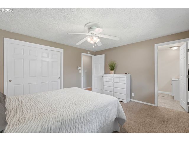 405 Sw ELMWOOD Ave, Mc Minnville, OR 97128