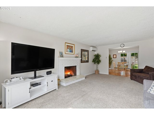 405 Sw ELMWOOD Ave, Mc Minnville, OR 97128
