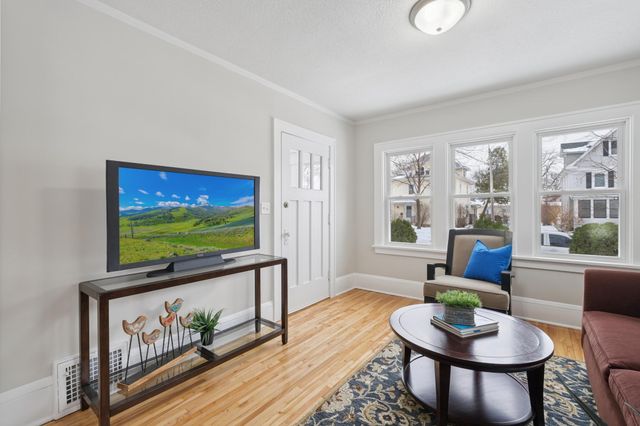 3516 33rd Avenue S, Minneapolis, MN 55406