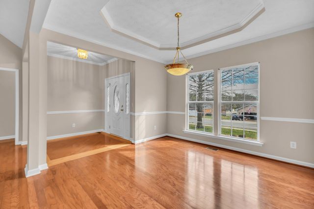 1043 Whitley Pl, Hendersonville, TN 37075