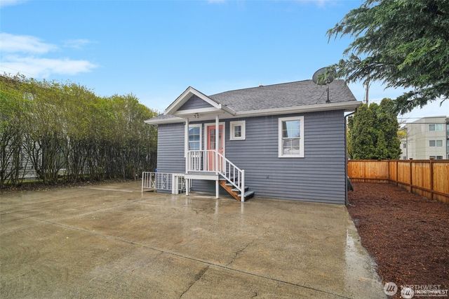 314 N 117th Street, Seattle, WA 98133