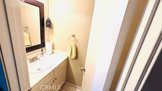 10700 Knott Avenue, Stanton, CA 90680