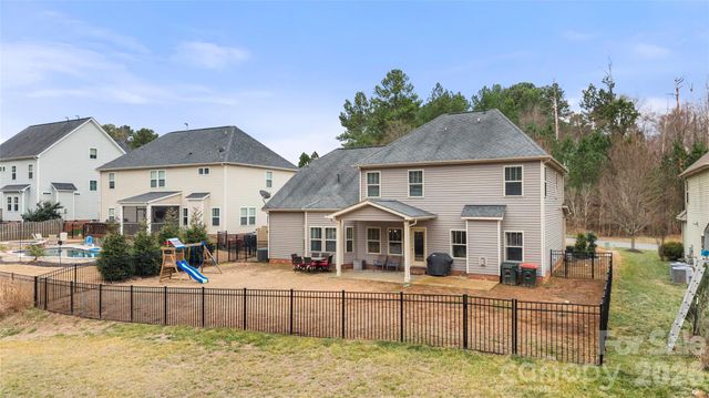 162 Misty Woods Drive, Clover, SC 29710