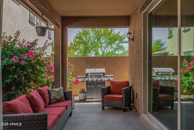 16611 W Sierra Street, Surprise, AZ 85388