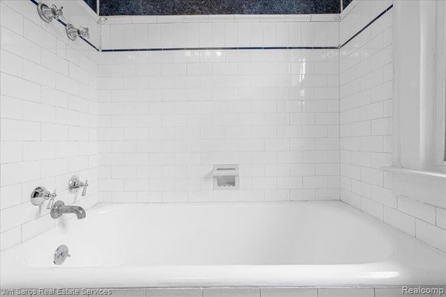 1044 Maryland Street, Grosse Pointe, MI 48230