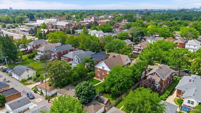 1044 Maryland Street, Grosse Pointe, MI 48230