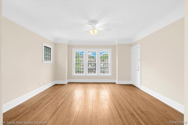 1044 Maryland Street, Grosse Pointe, MI 48230