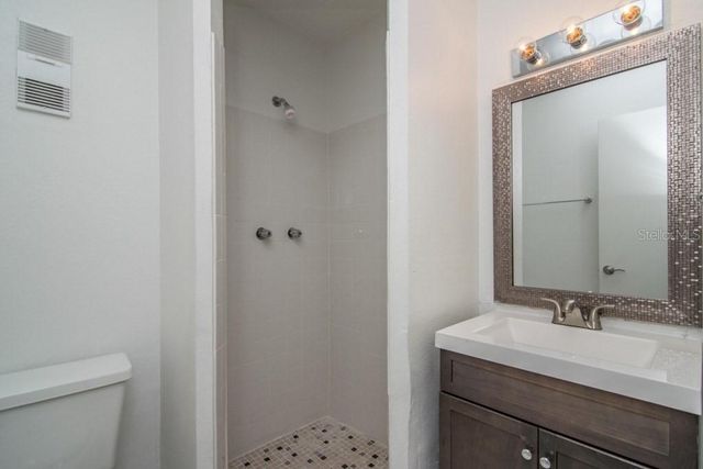 205 POMPANO DRIVE SE D, St Petersburg, FL 33705