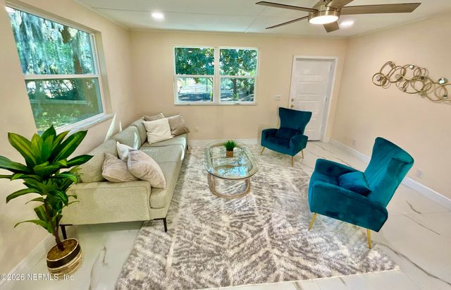 111 2ND Street, Melrose, FL 32666