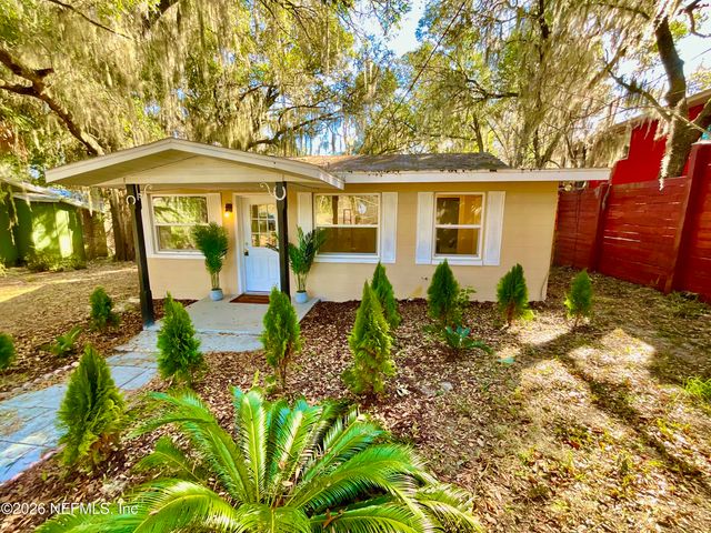 111 2ND Street, Melrose, FL 32666