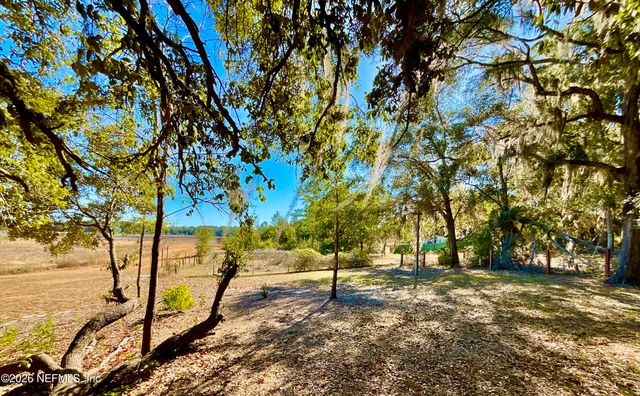 111 2ND Street, Melrose, FL 32666