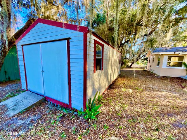 111 2ND Street, Melrose, FL 32666