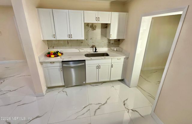 111 2ND Street, Melrose, FL 32666