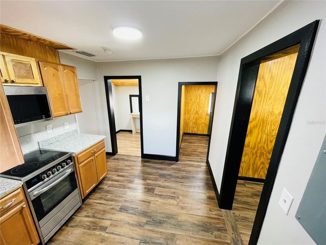 1023 AVENUE D, Haines City, FL 33844