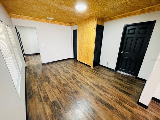 1023 AVENUE D, Haines City, FL 33844