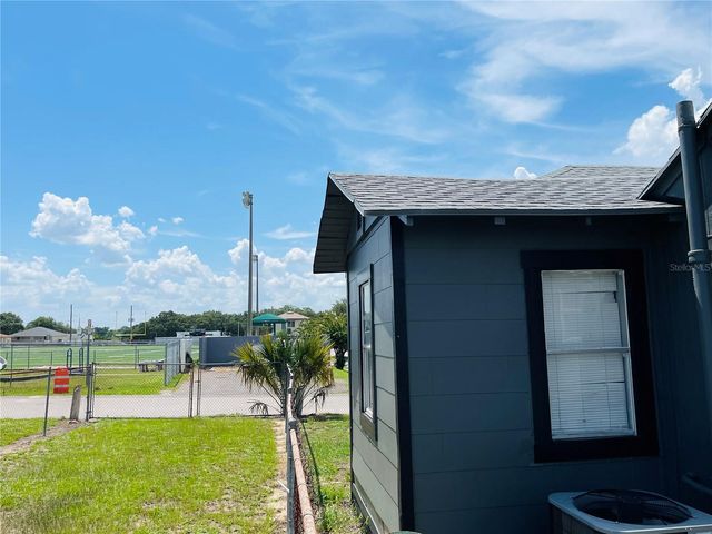 1023 AVENUE D, Haines City, FL 33844