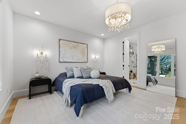 4658 Murrayhill Road, Charlotte, NC 28209