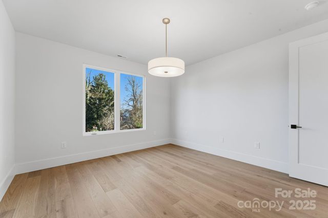 4658 Murrayhill Road, Charlotte, NC 28209