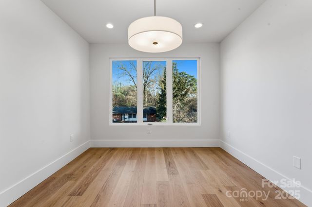 4658 Murrayhill Road, Charlotte, NC 28209