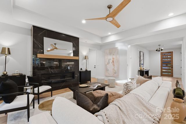 4658 Murrayhill Road, Charlotte, NC 28209