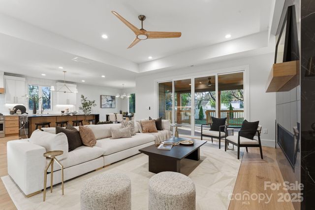 4658 Murrayhill Road, Charlotte, NC 28209