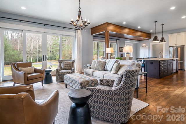 131 Nancy Ashworth Lane, Fairview, NC 28730