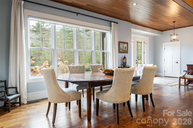 131 Nancy Ashworth Lane, Fairview, NC 28730