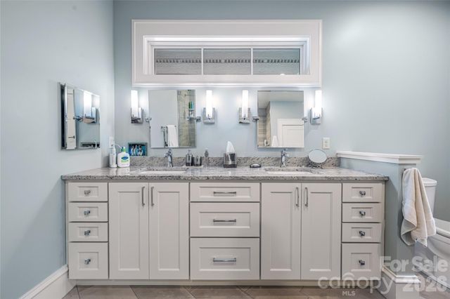 131 Nancy Ashworth Lane, Fairview, NC 28730