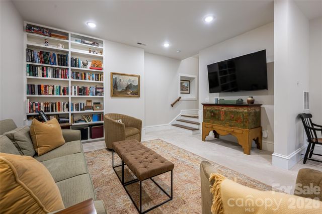 131 Nancy Ashworth Lane, Fairview, NC 28730